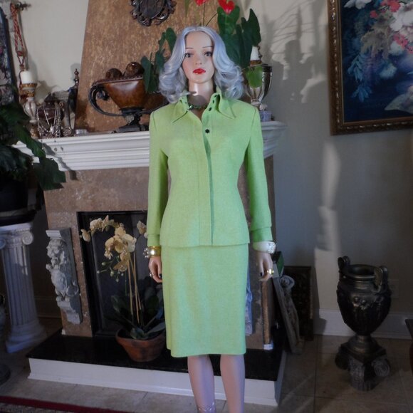 Dolce&Gabbana Light Green Tweed Textured 100% Silk Skirt Suit Size IT 46 - US 10 - Picture 2 of 16